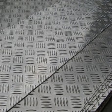 Лист нержавеющий рифленый г/к квинтет 08Х13 2,5 мм